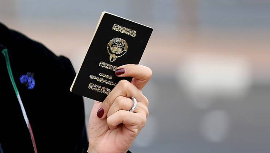 صدور مرسومين بسحب الجنسية الكويتية من 146 امرأة